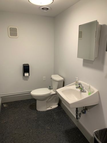6391 Thompson Rd, Syracuse, NY 13206